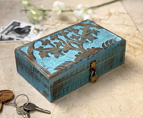Vista 2 de Gran idea de regalo de cumpleaños, caja de joyería decorativa hecha a mano de madera para tallar el árbol de la vida, cerradura y llave, organizador