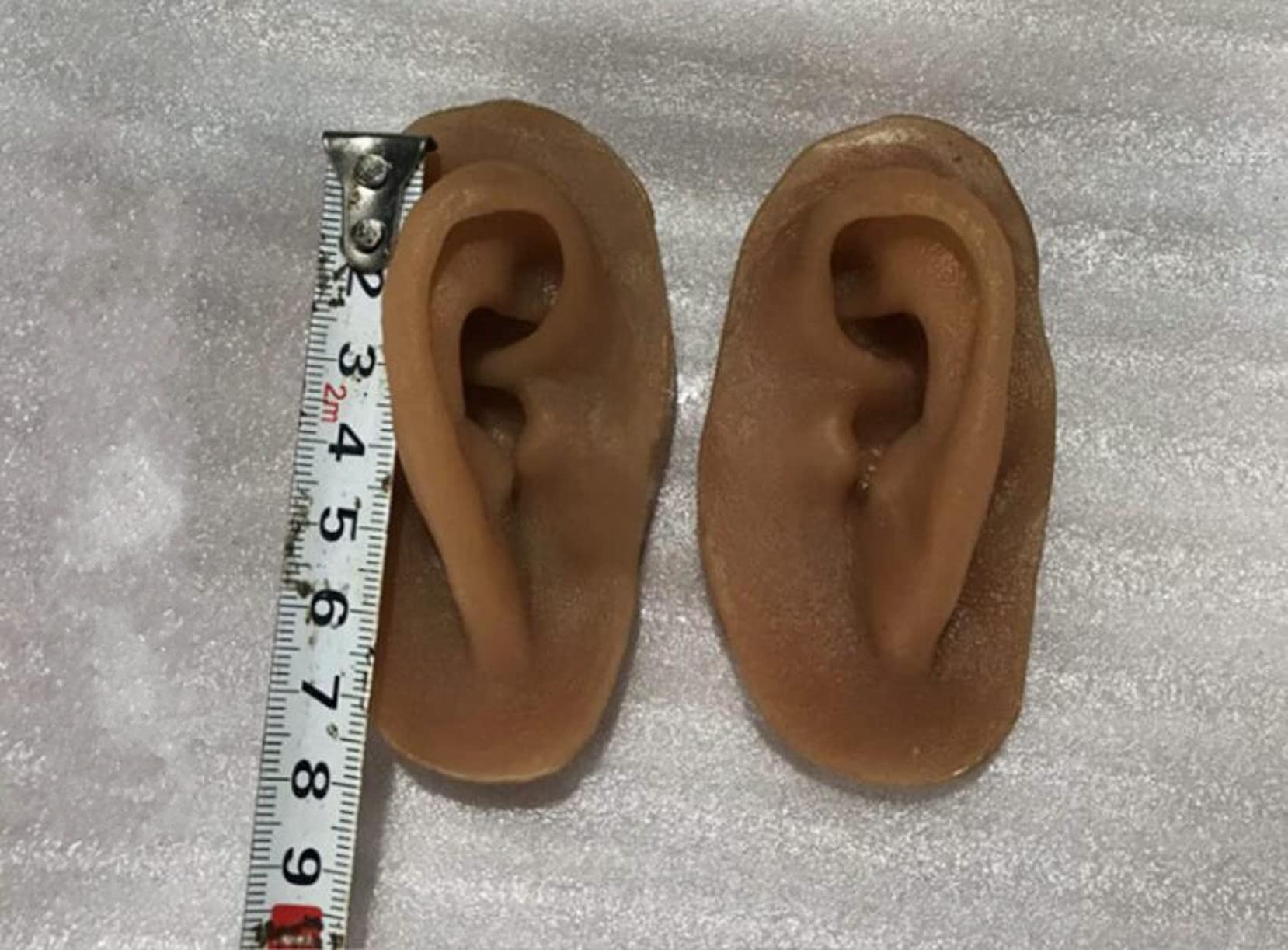 ZHONGJIUYUAN Realistisches Silikon-Ohr-Modell, Schaufensterpuppe, Ohr, für Schmuck, Prankster, Halloween-Requisiten, Fotografie-Requisiten, Lern-Werkzeug, Weizenfarbe, 1 Paar