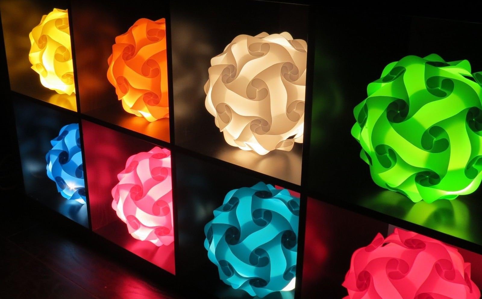 PUZZLE LIGHTS: White Modern Lamp Shade (Medium)(M)