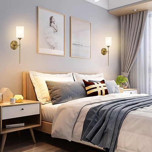 Miniatura 9 de BYOLIIMA Juego de 2 apliques de pared dorados con pantallas de cristal cilíndricas blancas modernas de mediados de siglo para baño, tocador, lámpara