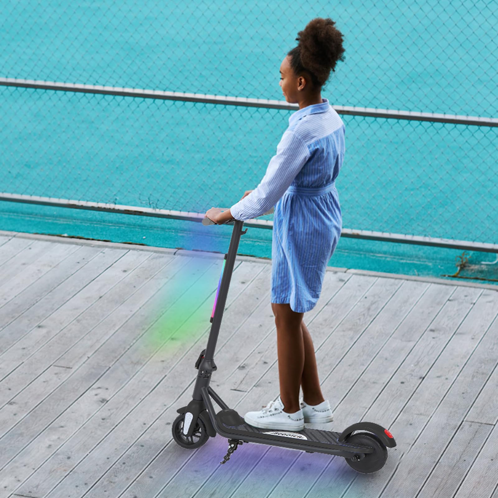 Patinete eléctrico para niños de 6 a 12 años, con Luces de neón LED y Pantalla, autonomía de 5-8 km, 2 Modos de Velocidad, Sistema de Freno Doble, diseño Plegable Ligero