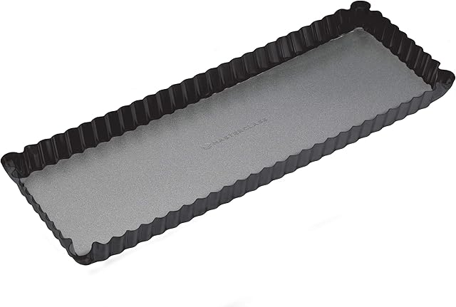 MasterClass 36 x 13 cm Loose Bottomed Tart Tin with PFOA Non Stick, Robust 1 mm Thick Carbon Steel, 14 x 5 Inch Fluted Rectangular Quiche Pan