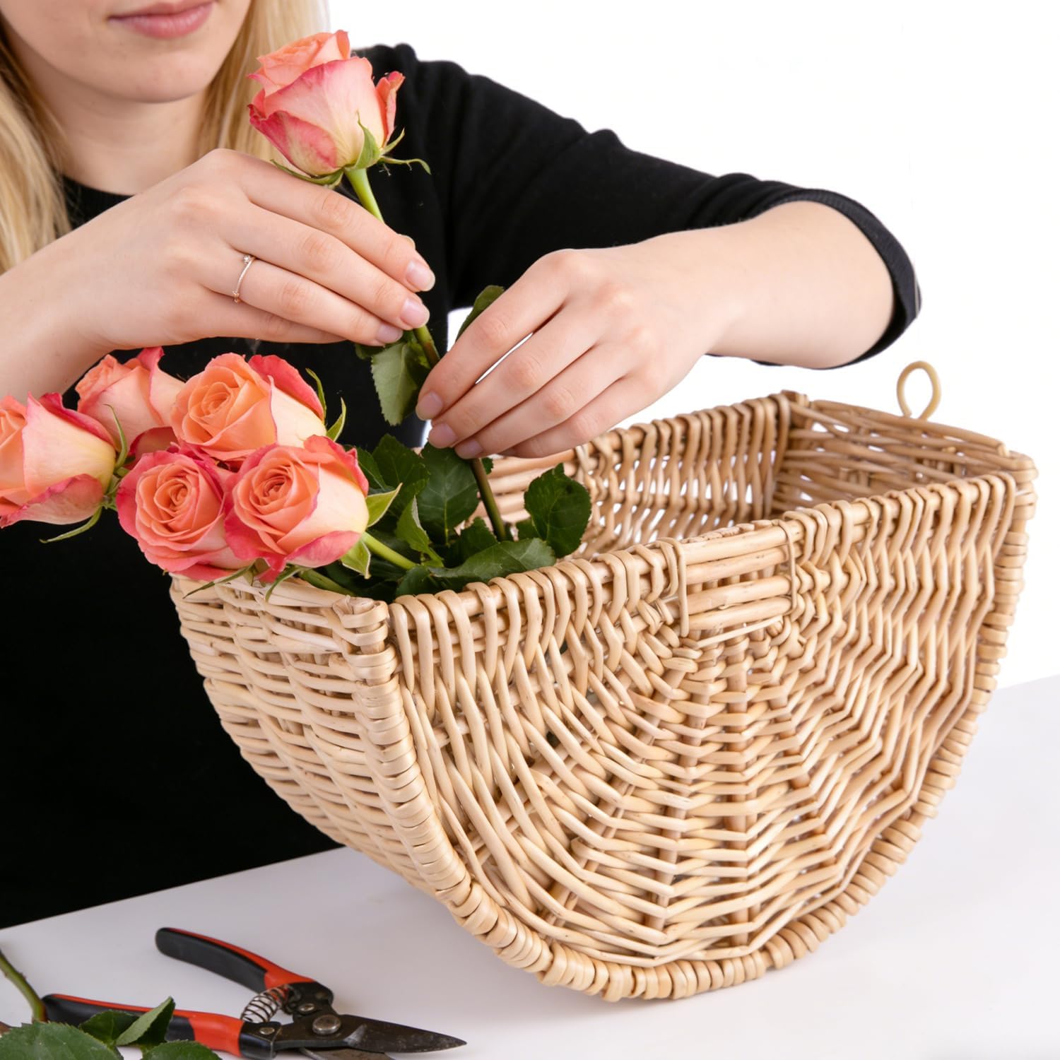 2 Pcs Wicker Flower Girl Basket, Small Half Moon Rattan Flower Basket for Wedding, Picnics, Fruit-picking Trips, Home Decor