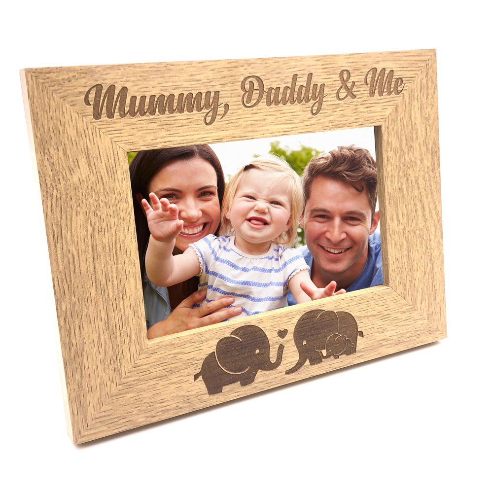 Ukgiftstoreonline Mummy Daddy And Me Wooden Photo Frame Gift (8 X 10 Inch)