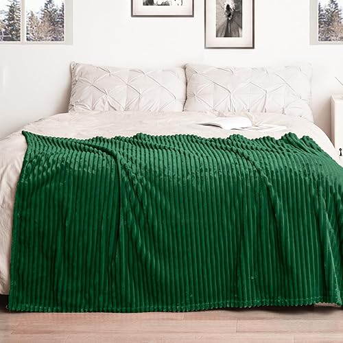 Vista 85 de Vessia Manta de franela de forro polar, 300GSM, acogedora manta a rayas verde salvia para sofá, cama y sofá, cálida y suave, acogedora manta