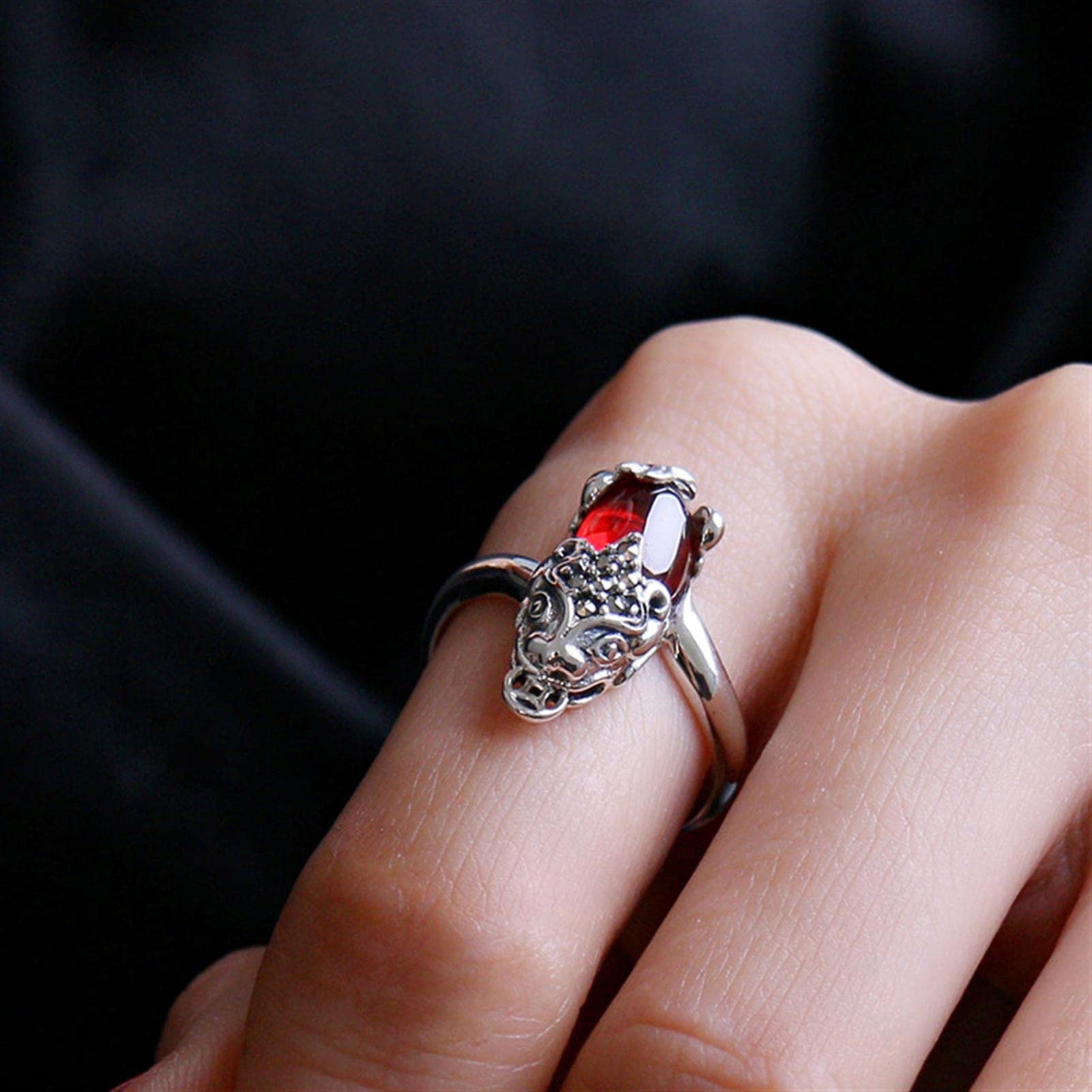 Vintage Glück Fingerring für Frauen 925 Sterling Silber Feng Shui Pixiu Offener Ring verstellbar mit roten Granaten Mamas Geschenk,Large,Adjustable