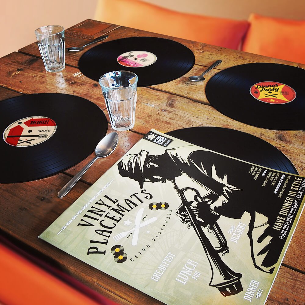 Mikamax – Vinyl Placemats – Retro - Płyty Gramofonowe - 4 Podkładki na Stół - Nostalgiczne - Płyty Winylowe - Dekoracja Stołu - Okrągłe Podkładki - Czarne