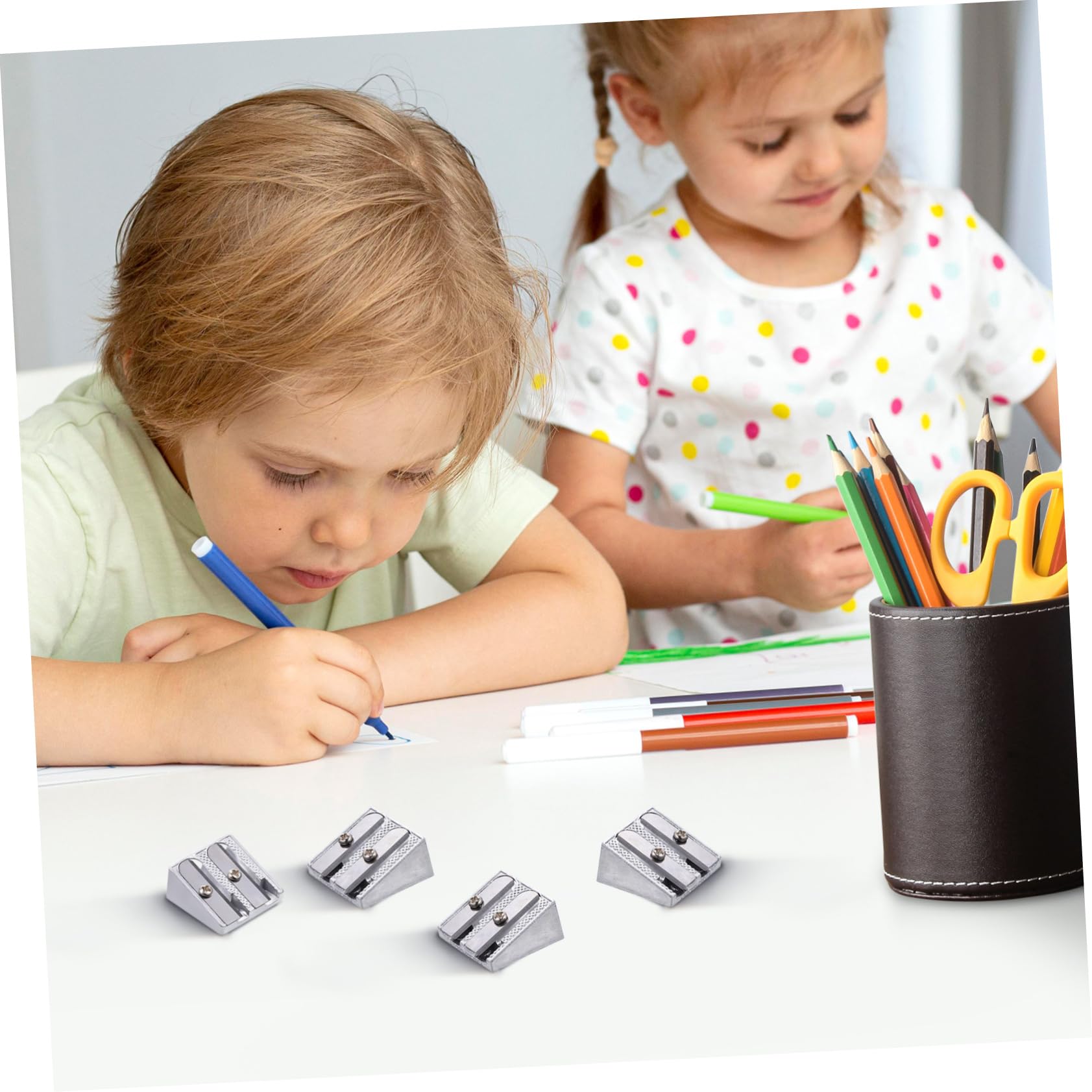 SHINEOFI 80stücke Teiliges Dual-bleistiftspitzer Handlicher Anspitzer Für Farbstifte Und Zeichnungsstifte Tragbar Und Effizient Für Büro Und Schule