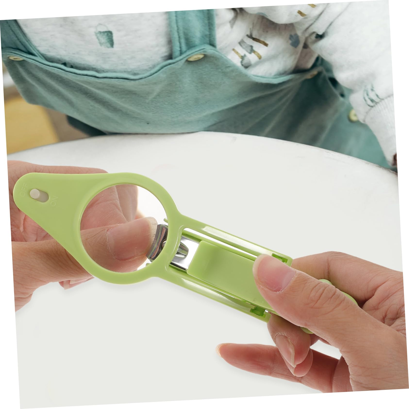Toddmomy Portable Nail Clippers with Magnifying and Nail Trimmer for Newborns Essential Care Tool for Easy and Precise Nail Care Green