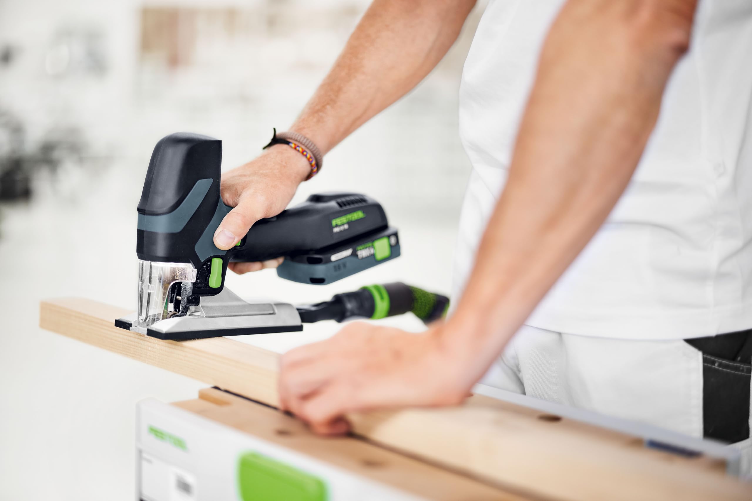 Festool Seghetto Alternativo a Batteria PSC-E 18 EB-Basic, 23mm Corsa, Batteria 18V, Leggero 1,7kg