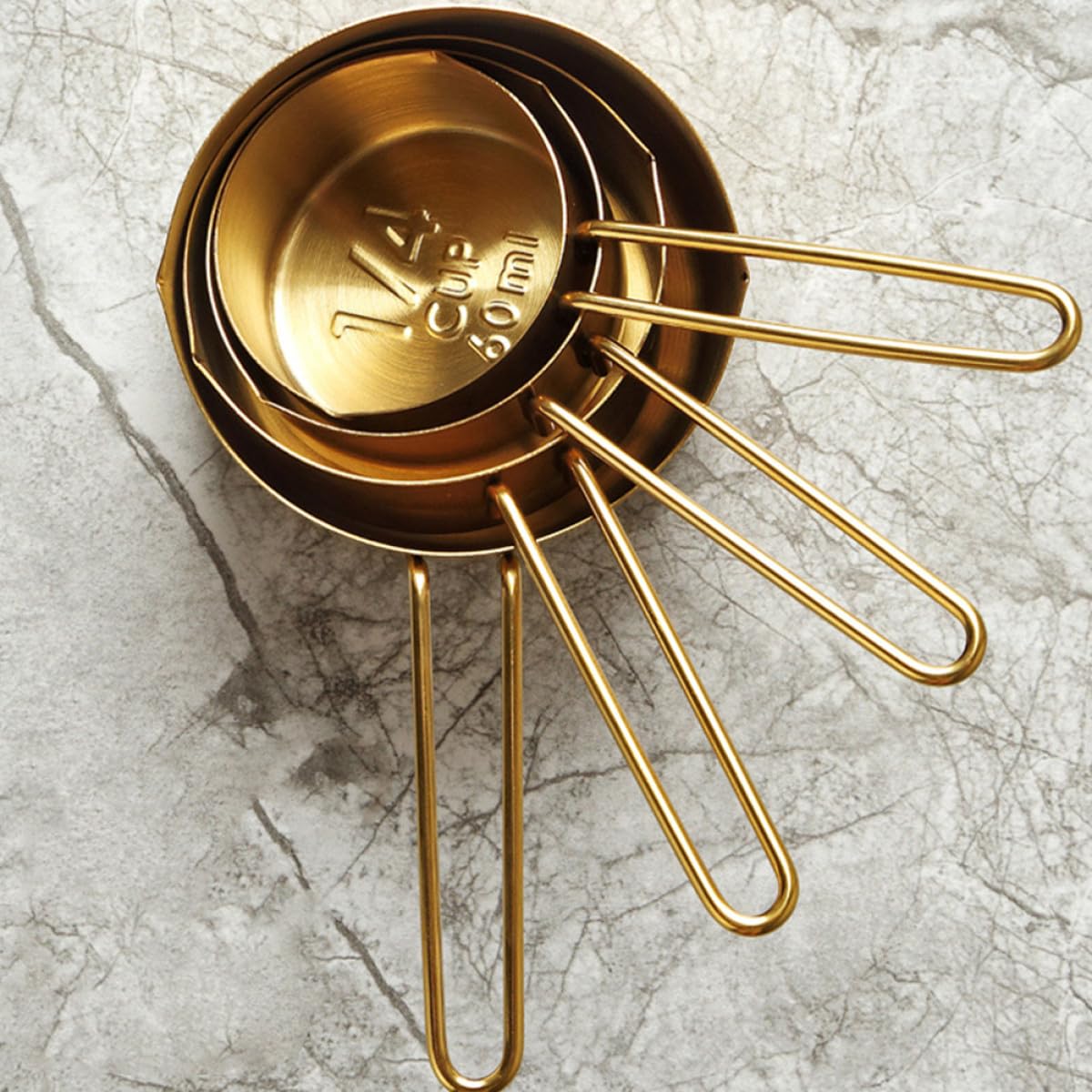 TOYANDONA Ensemble de 4 Cuillères Doseuses en Acier Inoxydable Doré Multi-usages Design Trou Suspendre Cuisine et Usage Domestique