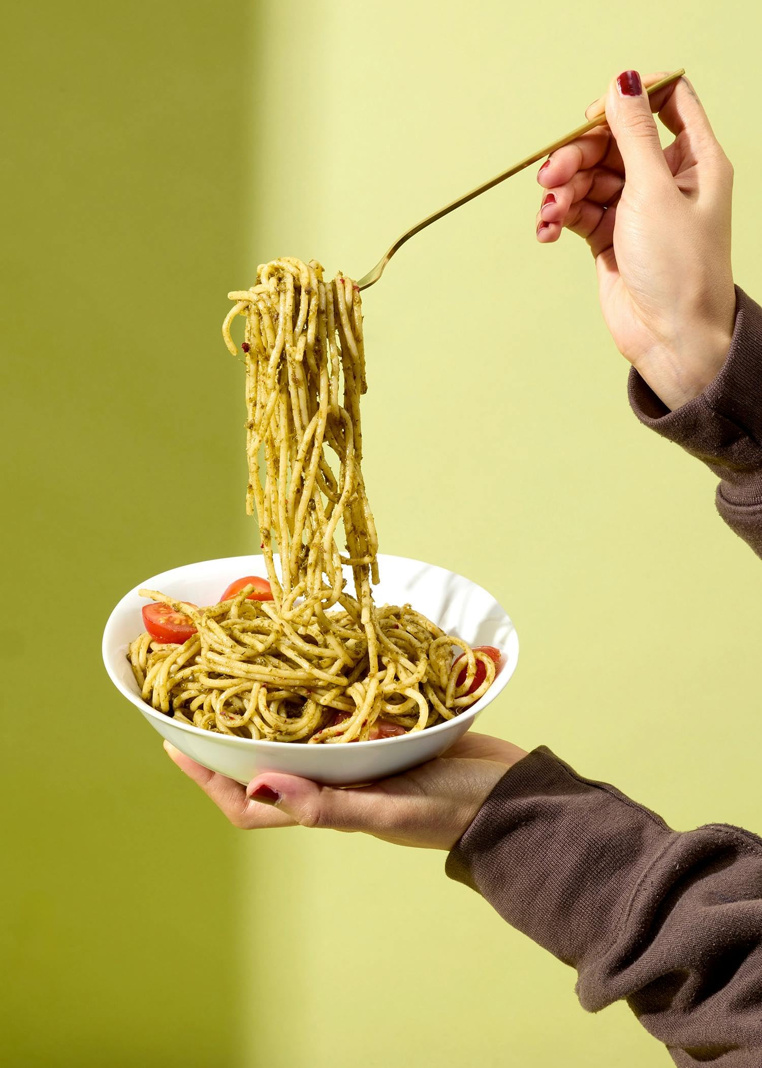 KoRo – Pesto bio au fenouil sauvage 6 x 190 g – Fabriqué en Sicile – Affiné avec des raisins secs et des tomates séchées – Vegan
