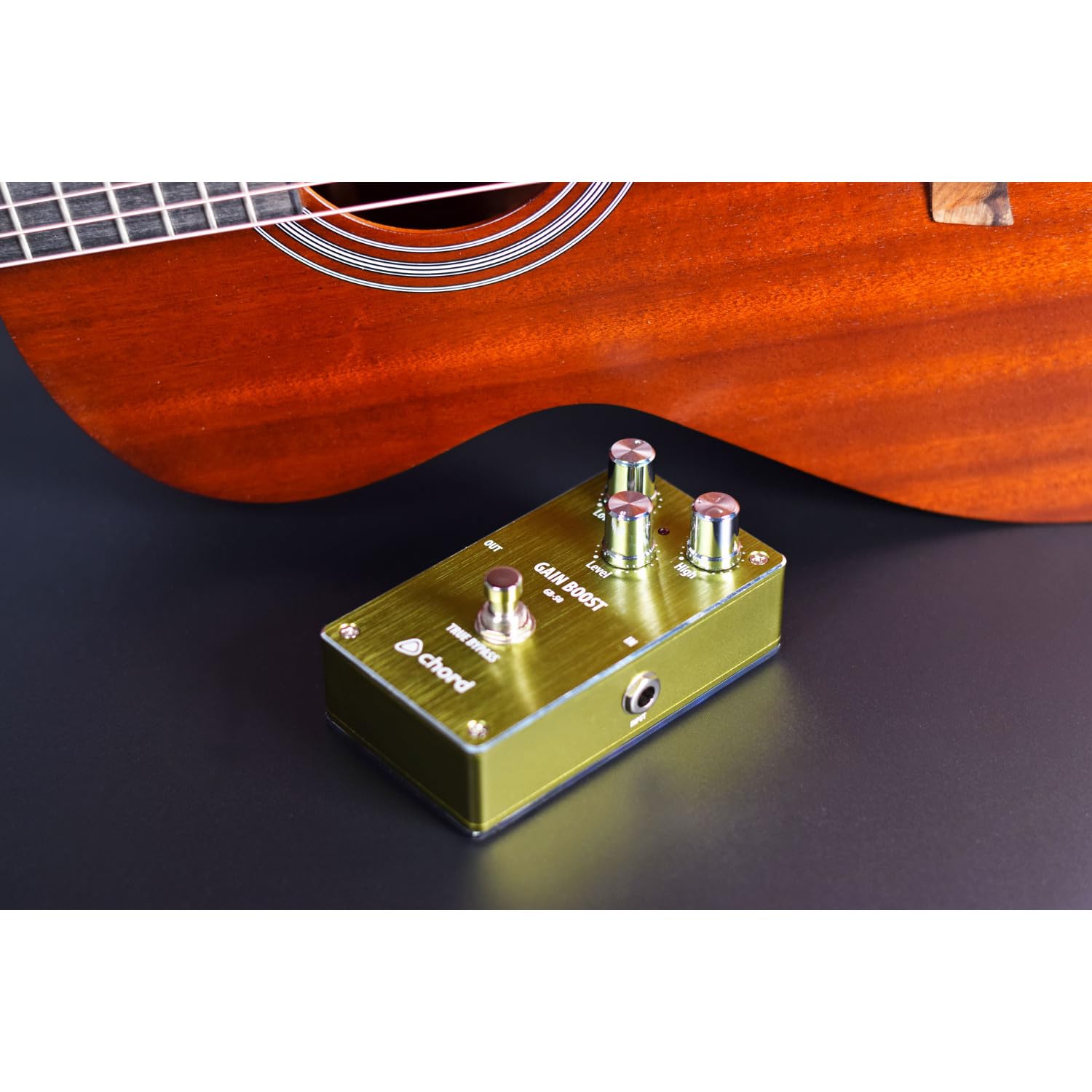 Chord Pedal de efectos de guitarra | GB-50 Gain Boost Pedal: eleva el tono de tu guitarra con ecualizador de 2 bandas para distorsión del amplificador y refuerzo solo, carcasa de aluminio fuerte