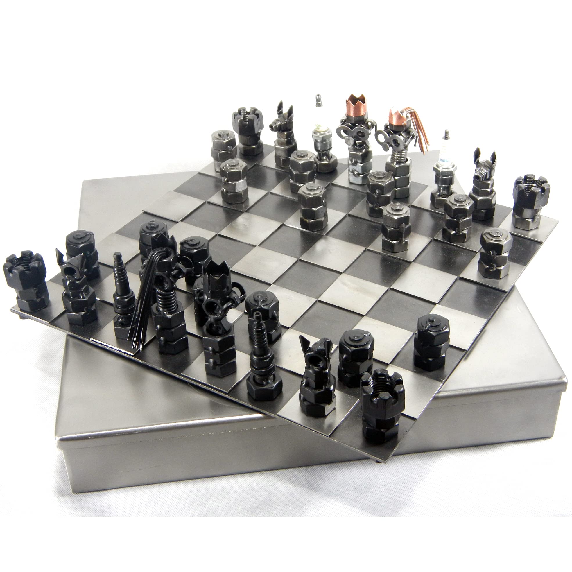 SCACCHIERA IN METALLO CON VITI BULLONI CHIODI DI METAL IDEA - IDEA REGALO ORIGINALE - 100% ARTIGIANALE - MADE IN ITALY - PERSONALIZZABILE
