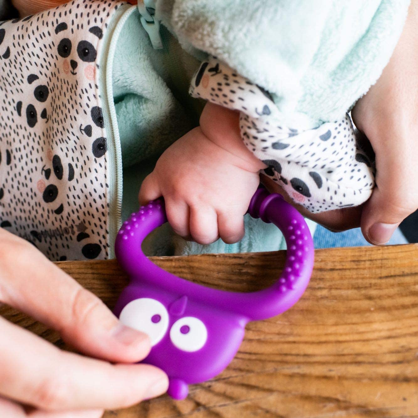 Tommee Tippee Kalani Sensory Maxi Teether (Pink)