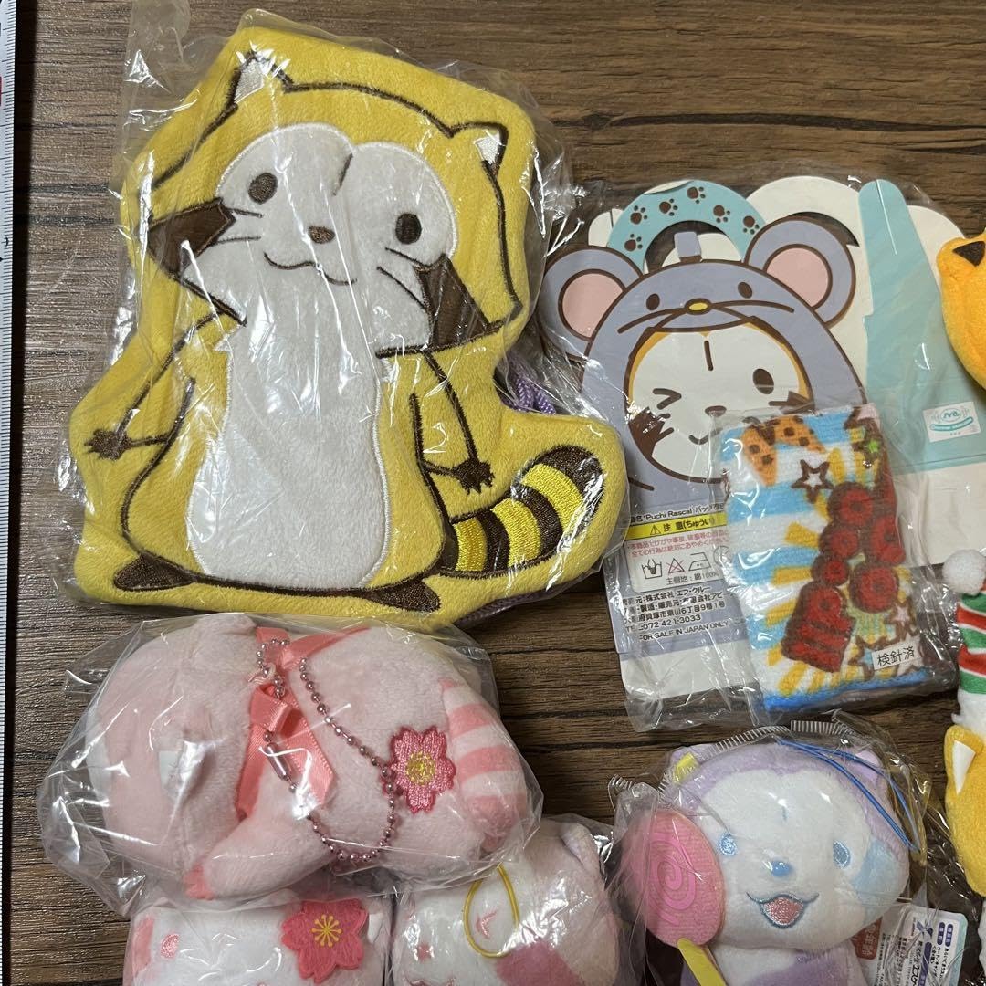 あらいぐまラスカル　ぬいぐるみマスコットなど詰め合わせセット Amazon.co.jp: あらいぐまラスカル ぬいぐるみマスコットなどセット