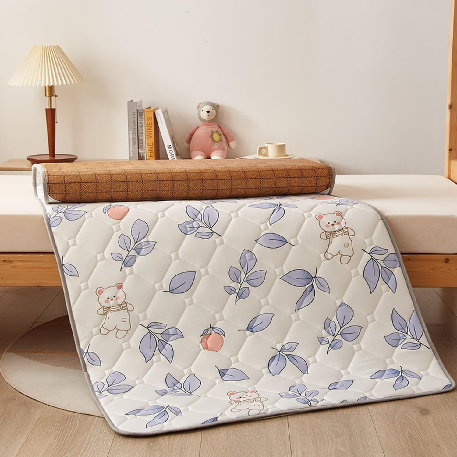 Twin Cooling Mattress Protector with Elastic Straps Reversible Summer Sleeping Mat Cool Mat Pad Rattan Mattress Cover for Student Dormitory Cotton Mattress Topper,I,2 * 2.2m