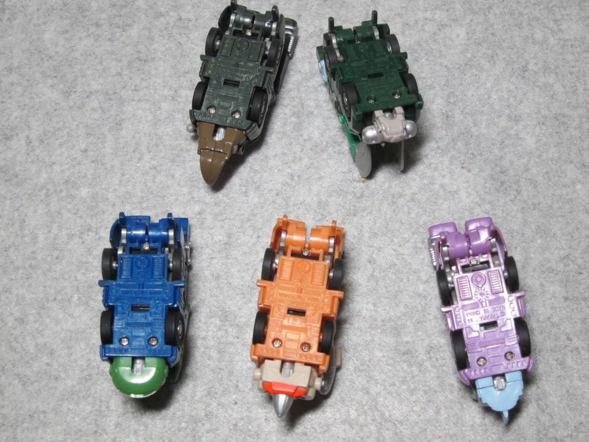 Amazon.co.jp: ミクロマン 超磁力システム ゼンマイン 034ケロチャージ 