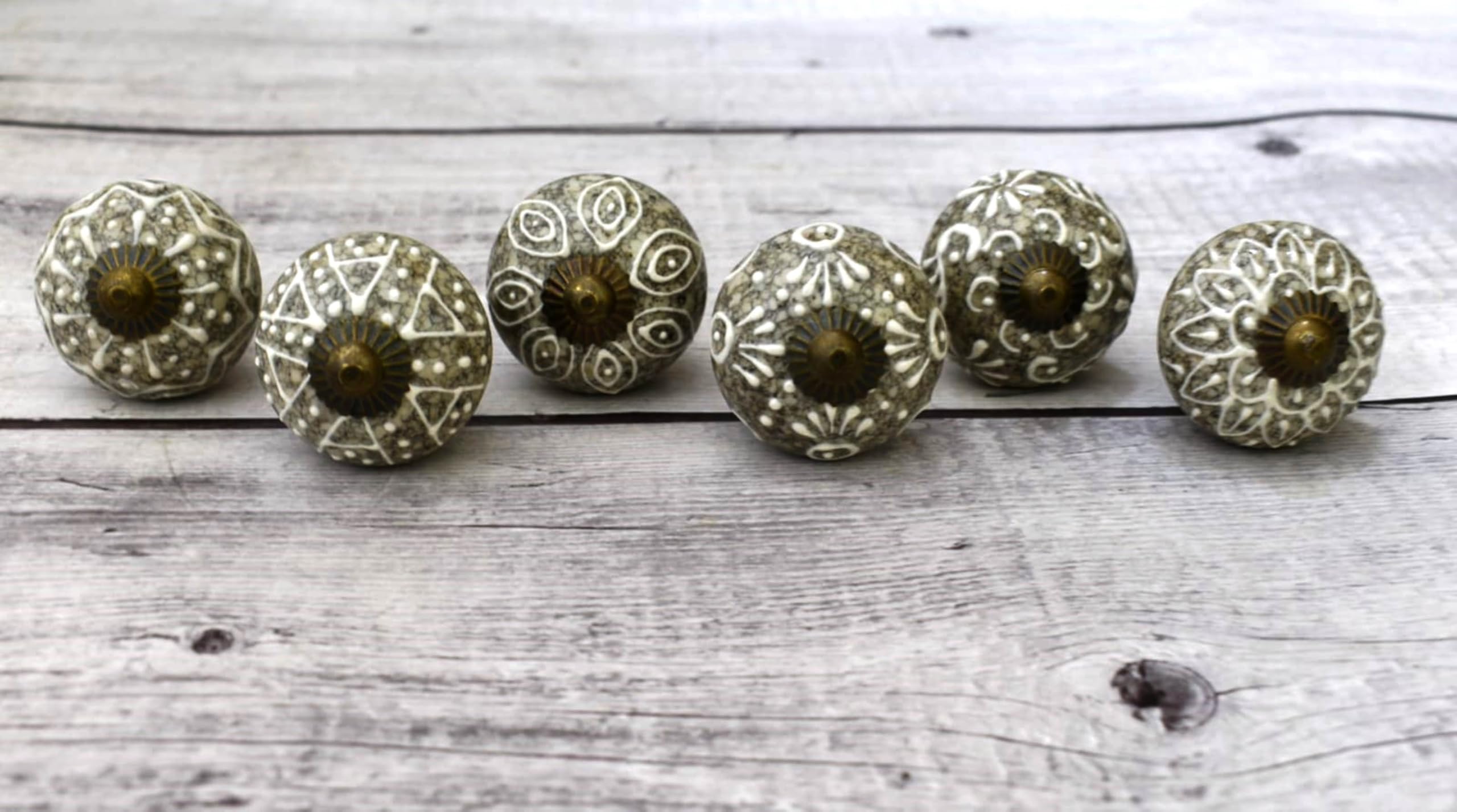 ARTISNO 12Pcs Grey and White Hand Painted Ceramic Knobs for Cupboard Door Drawer Furniture Handles for Kitchen Bathroom Cabinet Dresser Handmade Pottery Decorative Knobs - Image 2