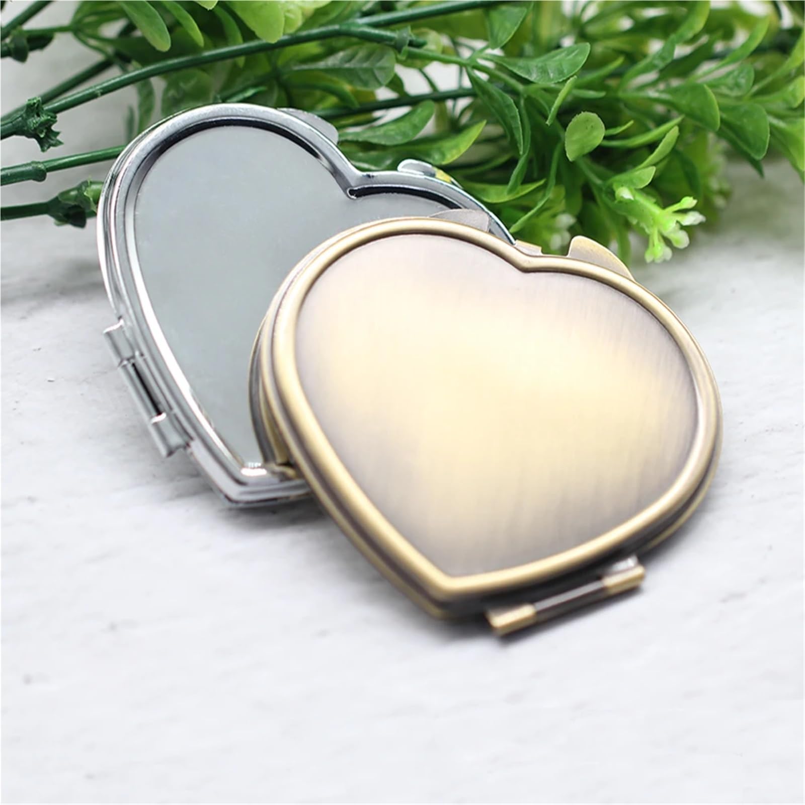 Specchietto Trucco 5pcs 67mm Heart Shape Folding Compact Mirror Pocket Makeup For DIY Jewelry Accessories Making(Bronze)