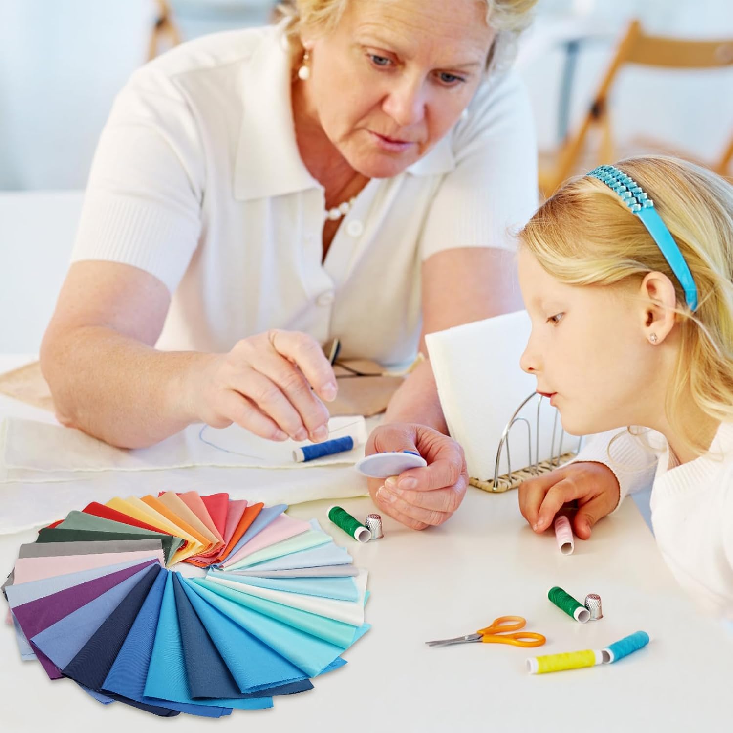 Pack of 30 Plain Cotton Fabric, 20 x 25 cm Patchwork Fabric Package, Colourful Fabric Package Made of 100% Cotton, Fabrics for Crafts, Sewing and Quilting, DIY Crafts and Crafts