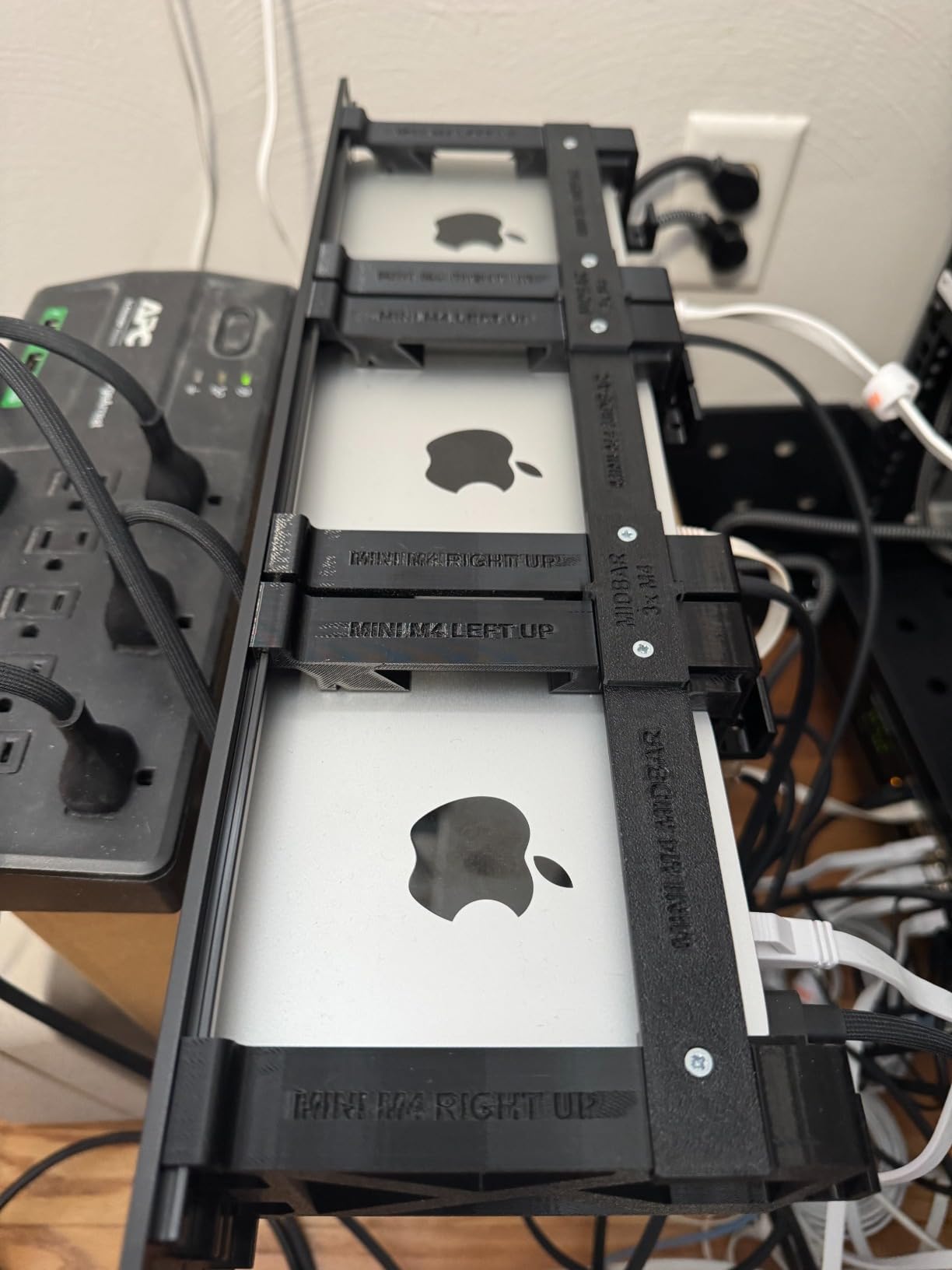thingsNrack Rack Mount for 1 Apple Mac mini M4 with Remote on/Off ...