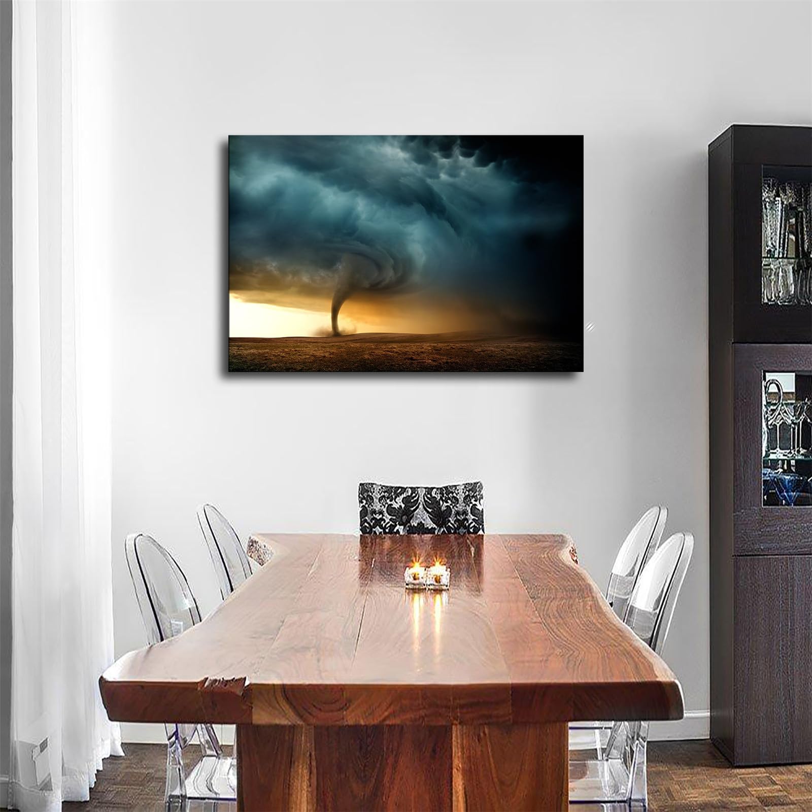 Amazon.com: ZofTig A Huge Tornado Is A Very Violent Weather