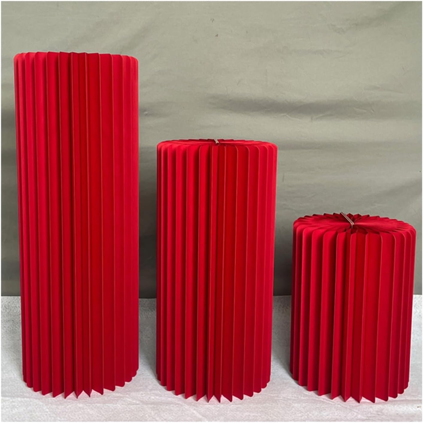 Foldable Cardboard Roman Pillars for Weddings & Birthdays - Versatile Display Pedestals, Elegant Centerpiece Stands, Decorative Cylinder Vases for Parties