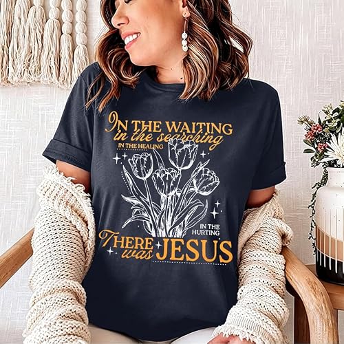 ASTANFY Christian Shirts for Women Faith Graphic Tee Vintage Jesus Shirt — view 3