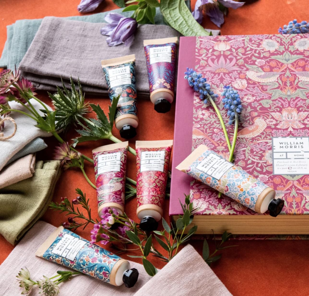 Heathcote & Ivory William Morris At Home Patchouli & Red Berry Hand Cream Library Set