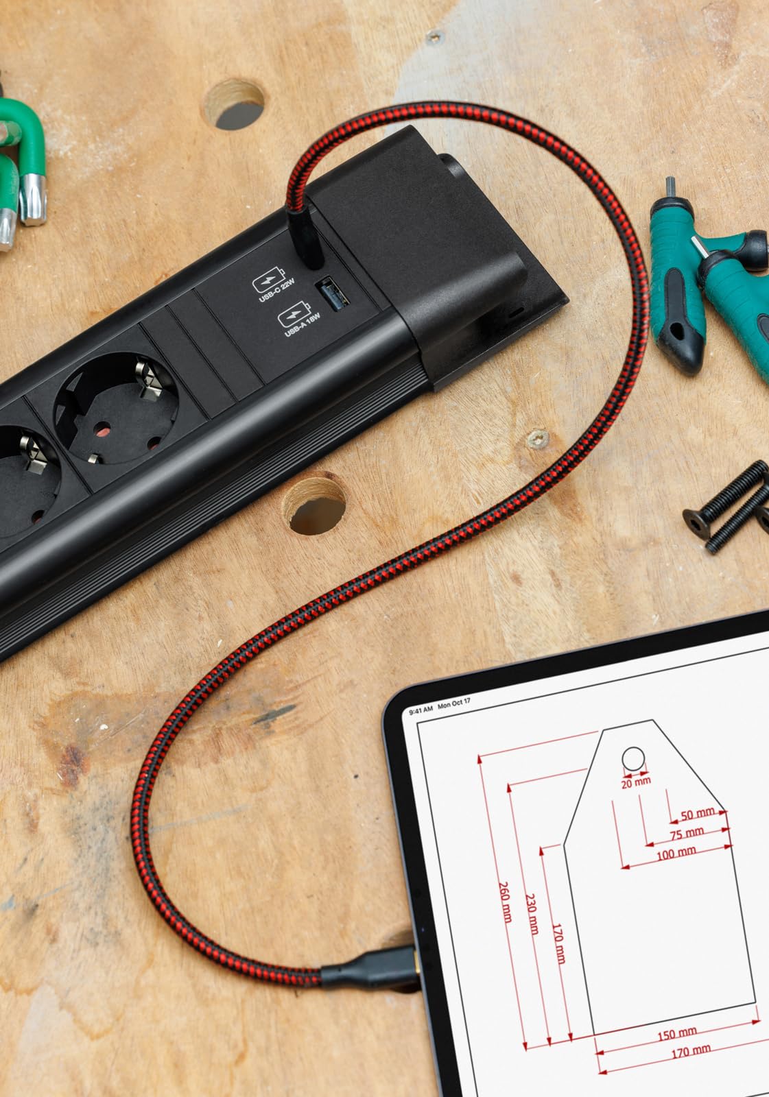 Bachmann CONNECTUS 6-Fach Steckdosenleiste (Robuste Mehrfachsteckdose mit Schalter, USB A/C 22W und 2m Kabel) Schwarz