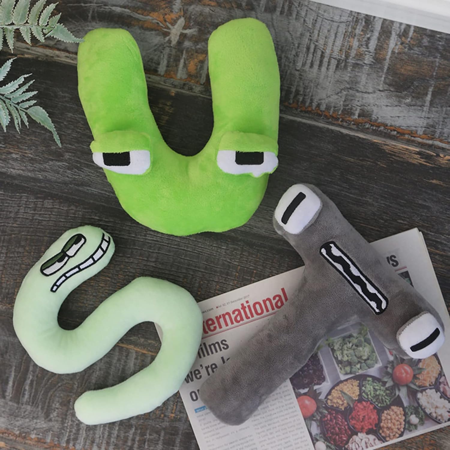 A-Z Letter Plush Pillow Set, Cute Letter Hugging Throw Pillows,Educational Gift & Fun Home Decor（26PCS）