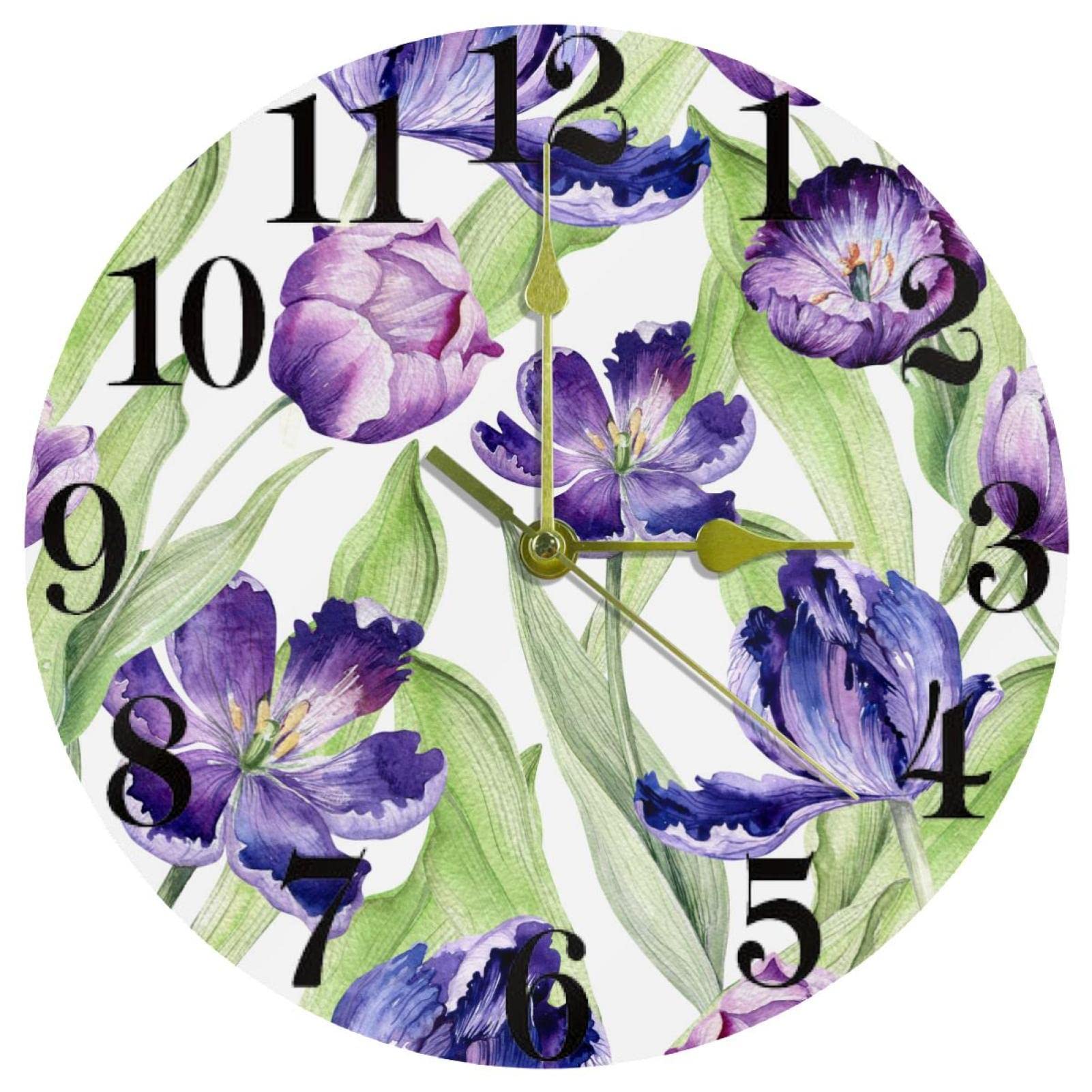Horloge murale ronde à quartz fleurie pour une cuisine lumineuse