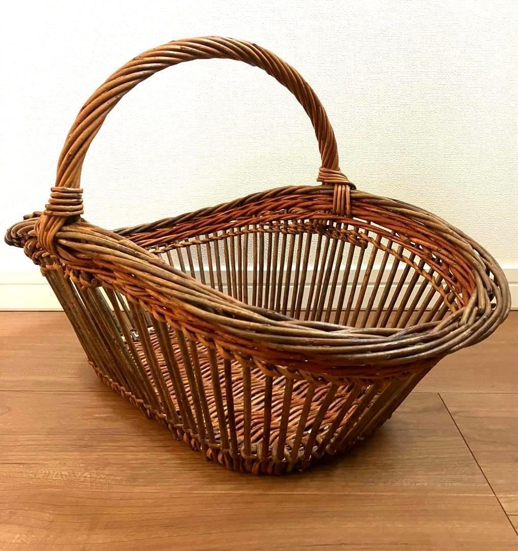 【未使用品】フランス ヤナギ細工の収穫かご フランス ヤナギ細工の収穫かご