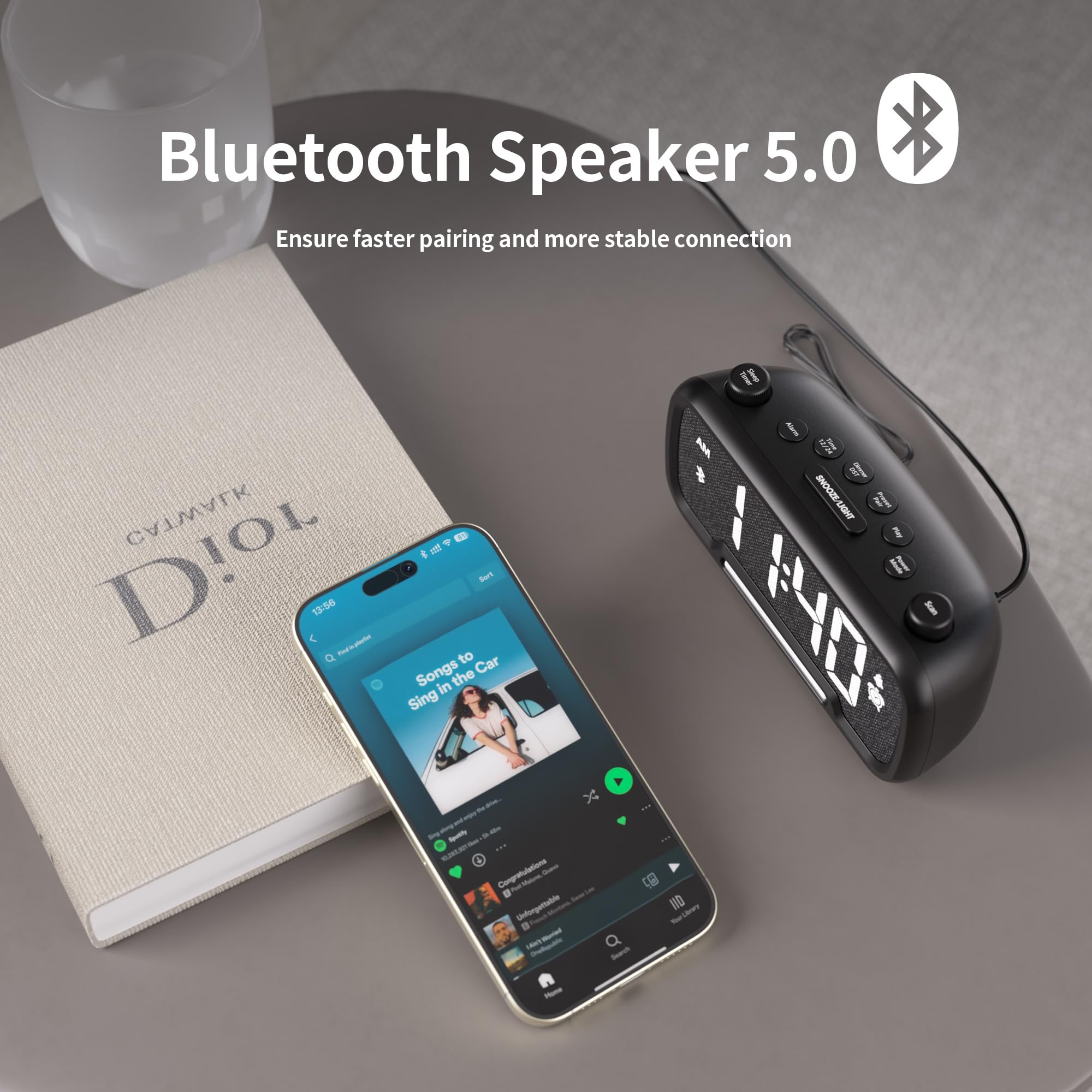 Radiosveglia con altoparlante Bluetooth, radio FM, suono ad alta fedeltà, orologio da comodino con 2 caricabatterie USB, dimmer e volume regolabili, luce notturna, timer di spegnimento automatico,