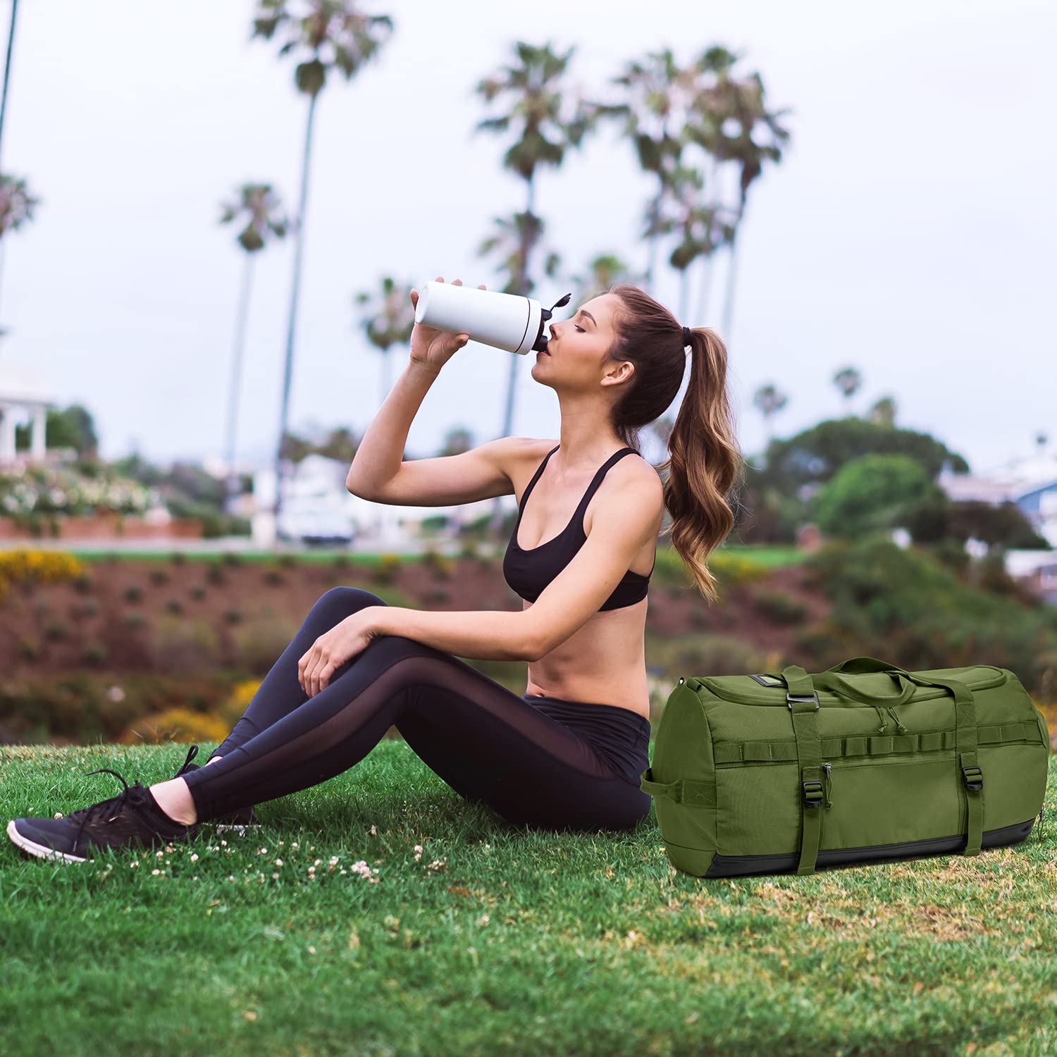 Sac de Sport Homme 60L Grand Sac de Voyage Week-End avec Compartiment de Chaussures et Poche Humide Sac de Voyage Femmes Imperméable pour Fitness Voyage, Vert