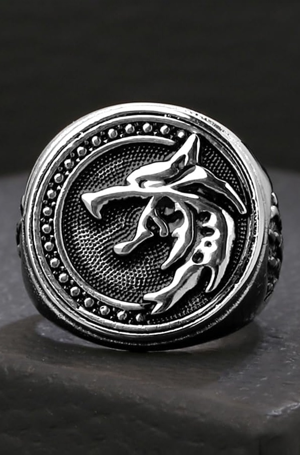 Rings for Men Stainless Steel Men Ring Viking Ring Wizard Warrior Hunter Wolf Head Silver Ring for Men and Boy's