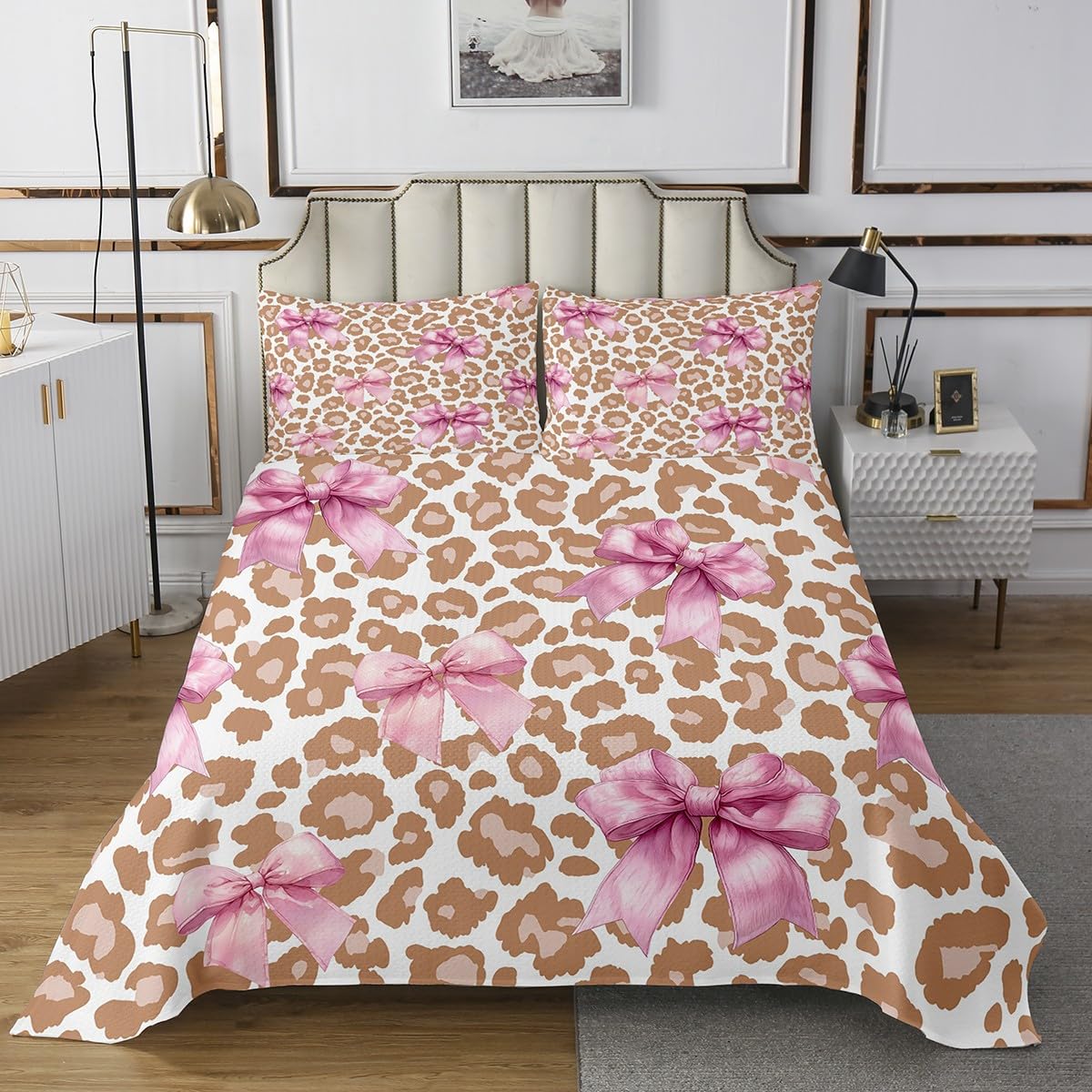 Manfei Cartoon Bowknot Quilt Bedding Set Queen,Kids Girls Woman Coverlet Bedspread,Wild Giraffe Skin Printed Lightweight Bedding Bed Cover,Farmhouse Safari Aniaml Bedspread Set (1 Quilt+ 2 Shams)