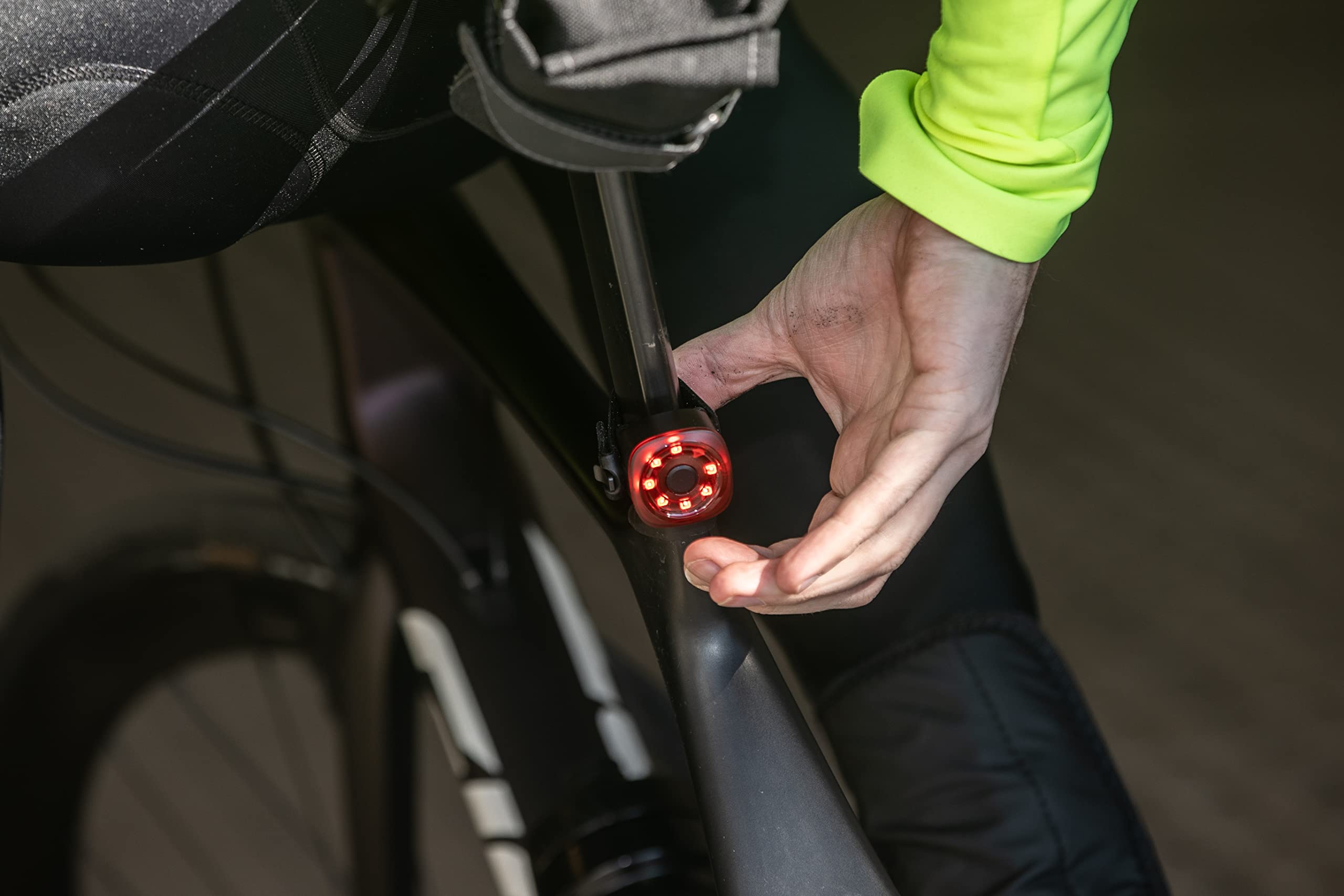 BBB Cycling Spirit BLS-227 Lot de phares Avant et arrière pour vélo Rechargeable étanche USB