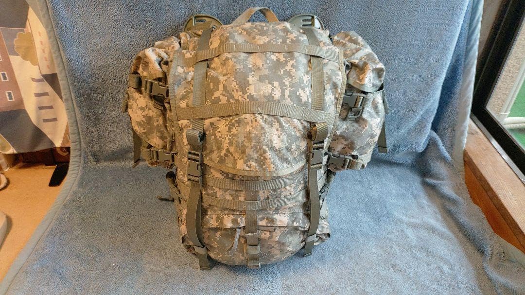 米軍 MOLLE II ラックサックセット /0222 米軍 MOLLE II ラックサックセット 0222 MILITARY 米軍 MOLLE II