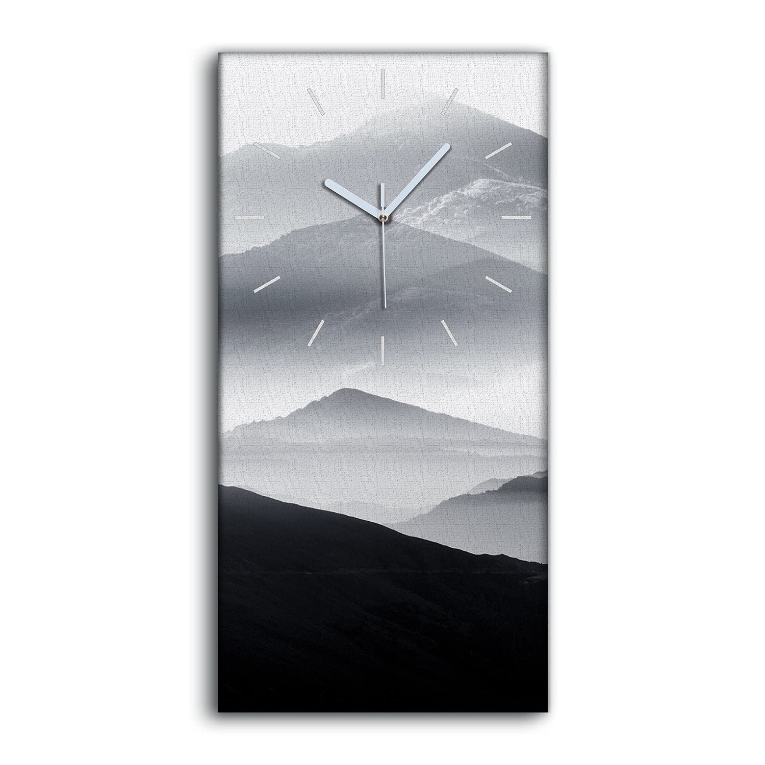 Horloge sur toile image brouillard de montagnes pour une maison sereine