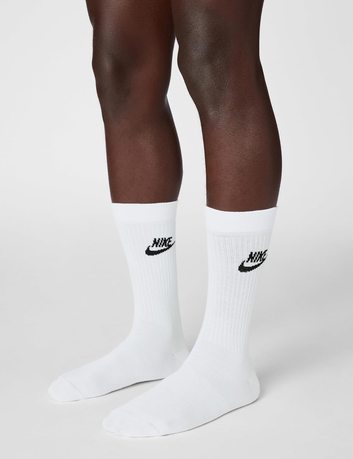 Nike Unisex Sportswear Everyday Essential Crew Socks (3 Pairs), White/Black, Large - Image 2