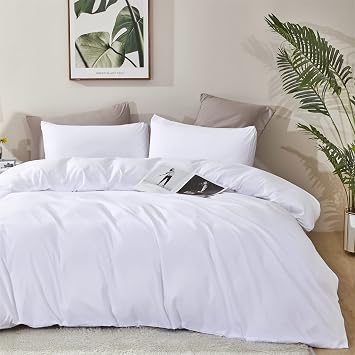 karever White Fluffy Comforter Queen Women Soft White Bedding Men Durable Breathable Blanket Queen Lightweight Bed Comforter