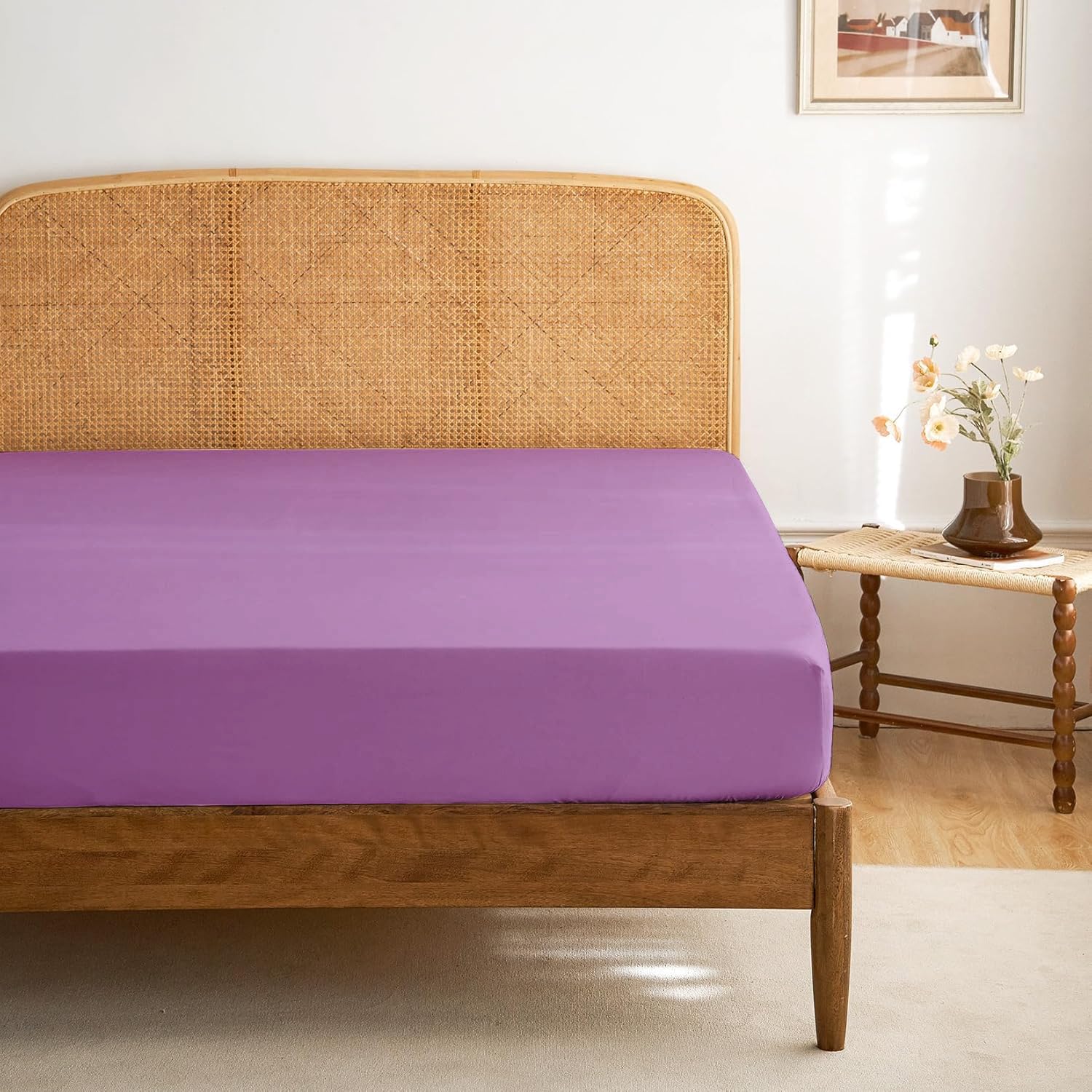 Funky Gadgets Fitted Sheet Double Lilac Deep Pocket 10 Inch (25cm) 90 GSM Soft Brushed Microfiber Bed Sheets Easy Care Bottom Sheet (137 X 190cm)