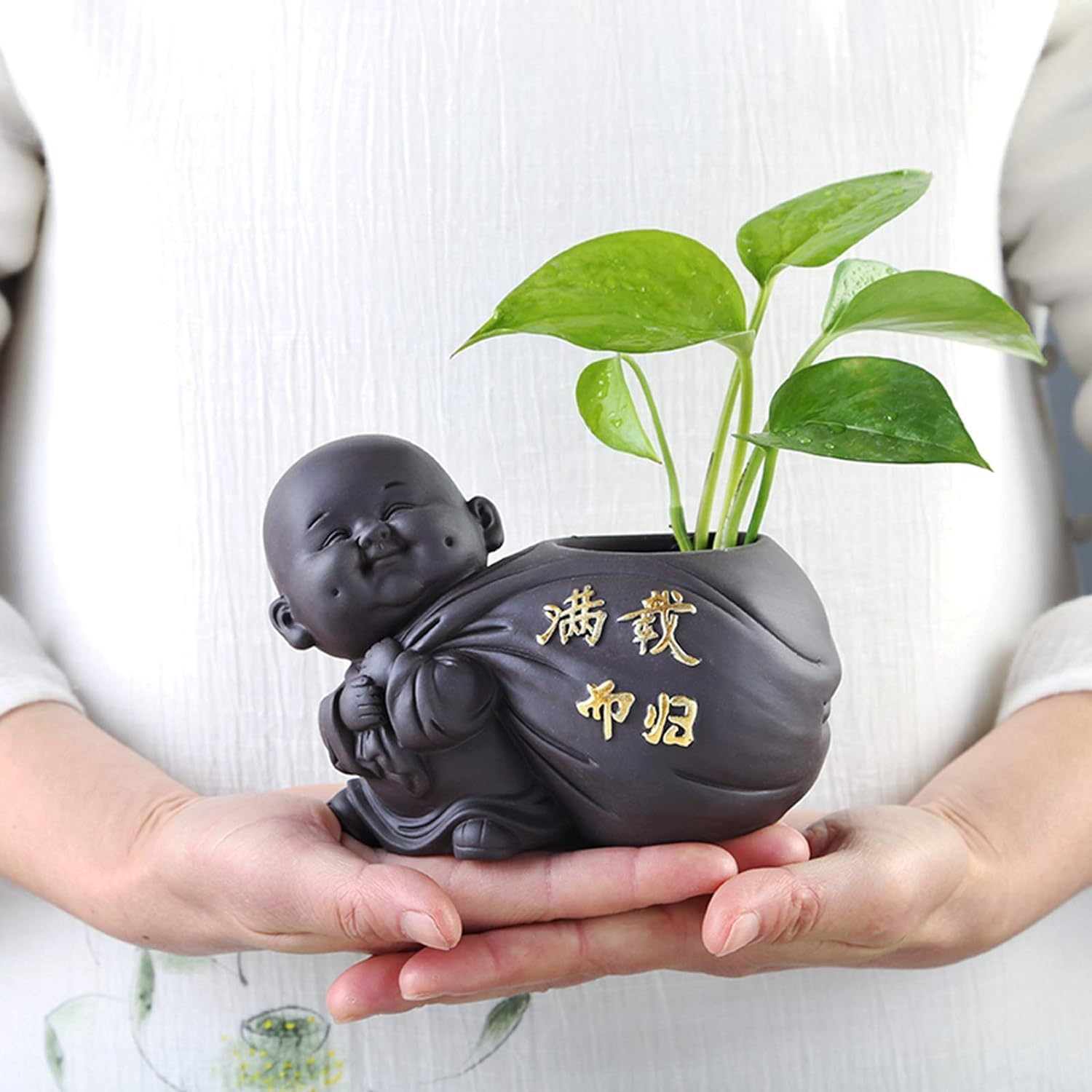 statuetka Buddy, Ceramiczna figurka małego Buddy z dekoracją hydroponicznej doniczki