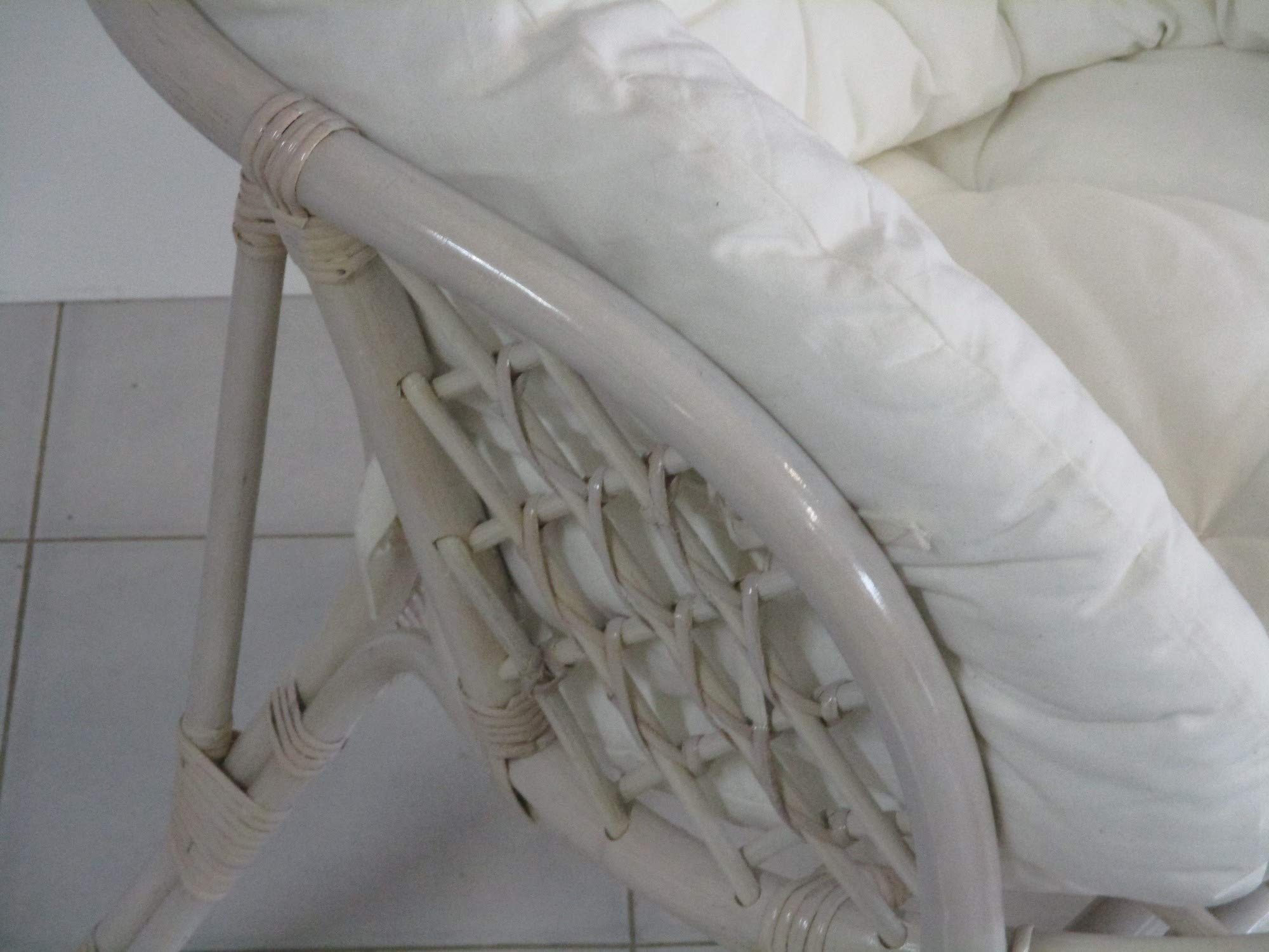 Salotto Vimini Rattan Bianco 2 POLTRONE 1 Divano 1 Tavolo CASA E Giardino Completo di Cuscini con Laccetti Non in Kit di Montaggio spedito su bancale