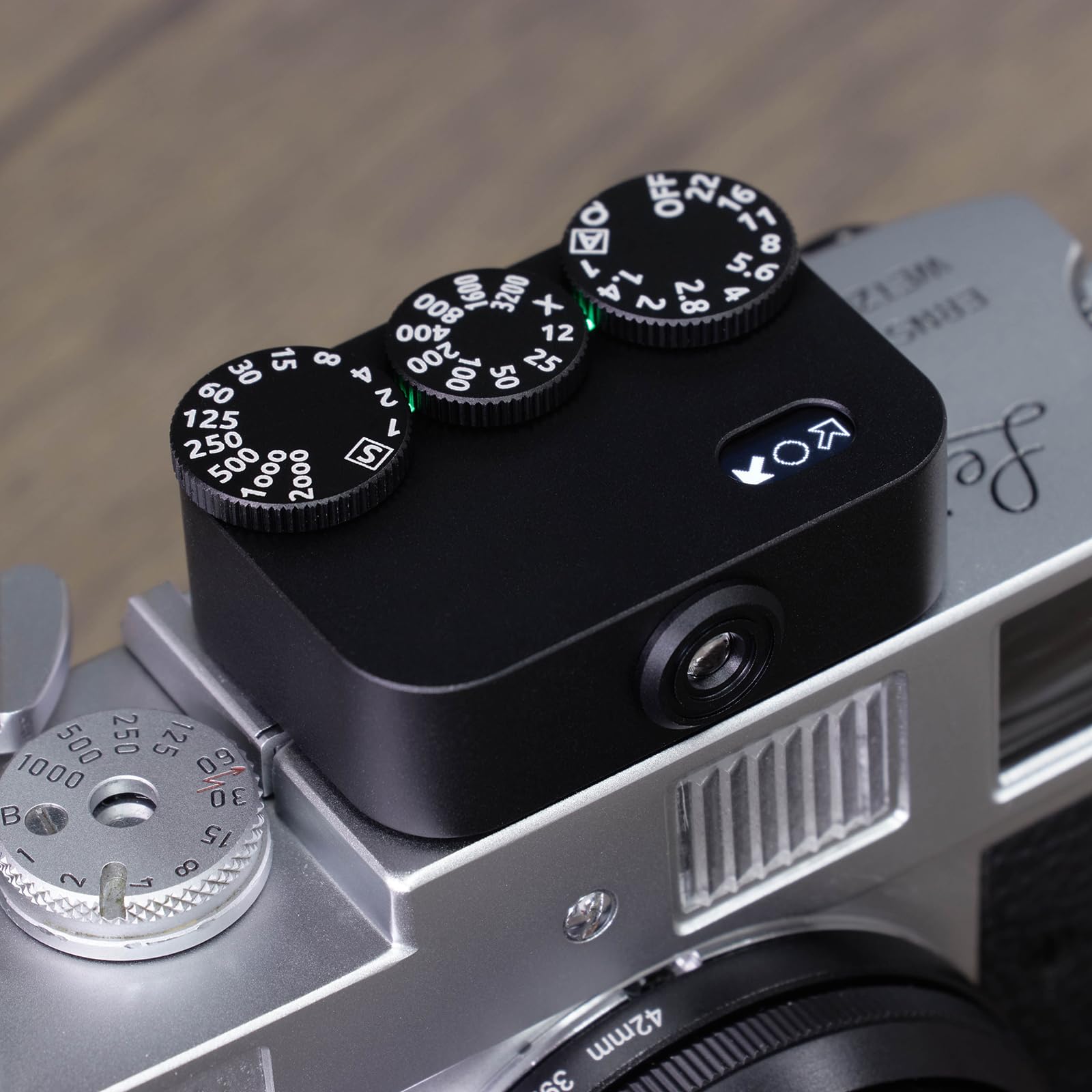 Esposimetro per Fotocamera, misuratore di Esposizione ad Alta precisione con 3 quadranti, Diverse modalità di misurazione, 20 Ore di autonomia della Batteria, Compatibile (Black)