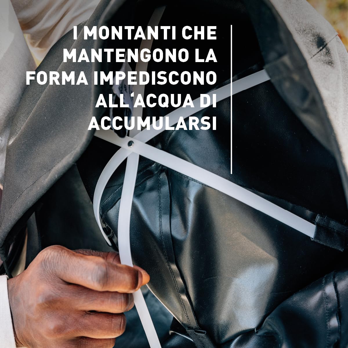 höfats - Telo di copertura MOON – Custodia protettiva adatta e resistente alle intemperie, resistente ai raggi UV, con fermaglio – I montanti modellanti impediscono l'accumulo di acqua – protegge il