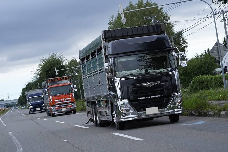 カミオン 2024年 11月号 No.503 | 芸文社 |本 | 通販 | Amazon