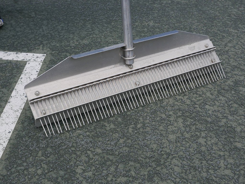 Har-Tru "The Agitator" 24" Hand Gator Rake